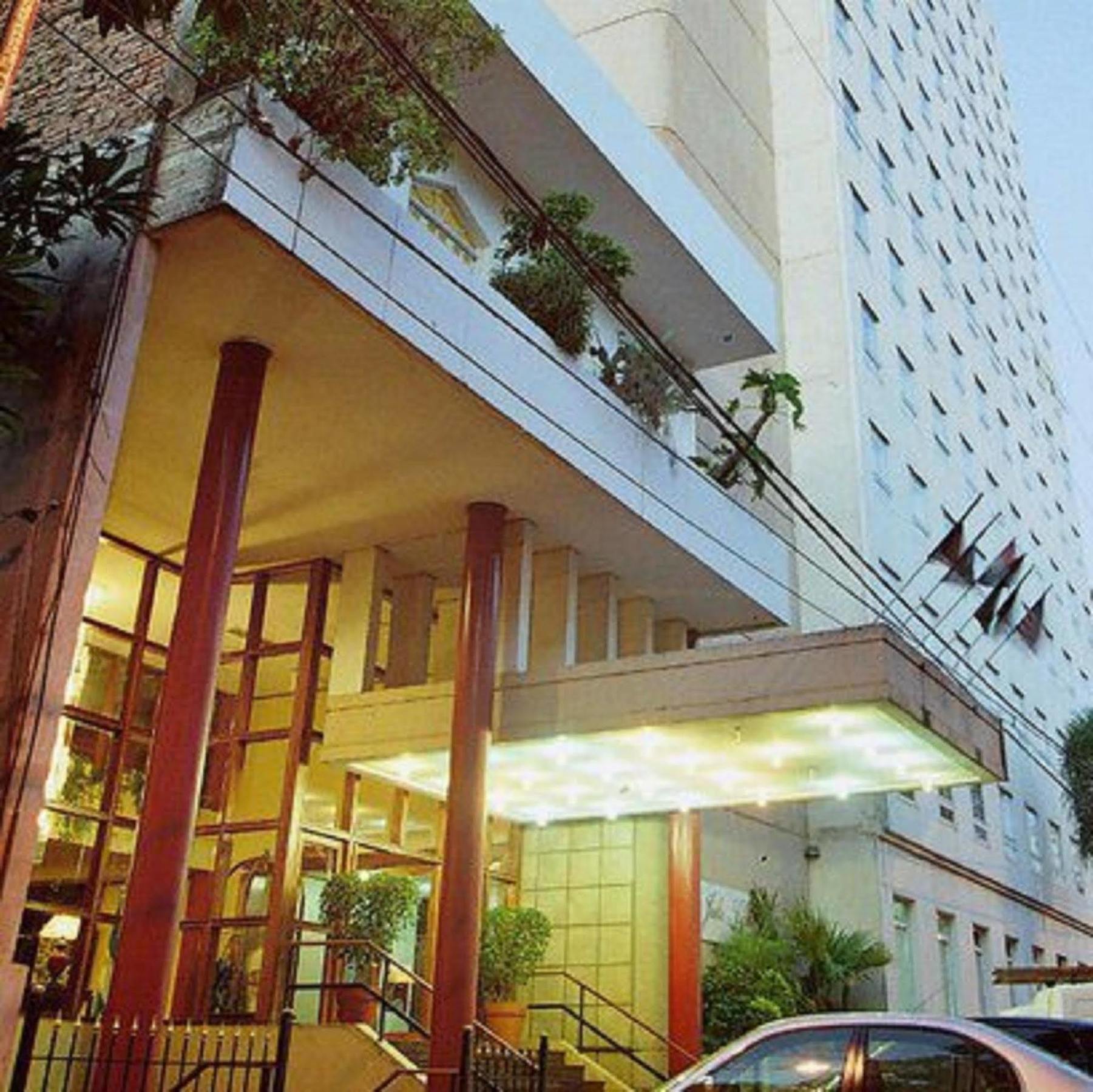 Julio Cesar Hotel ポサーダス エクステリア 写真
